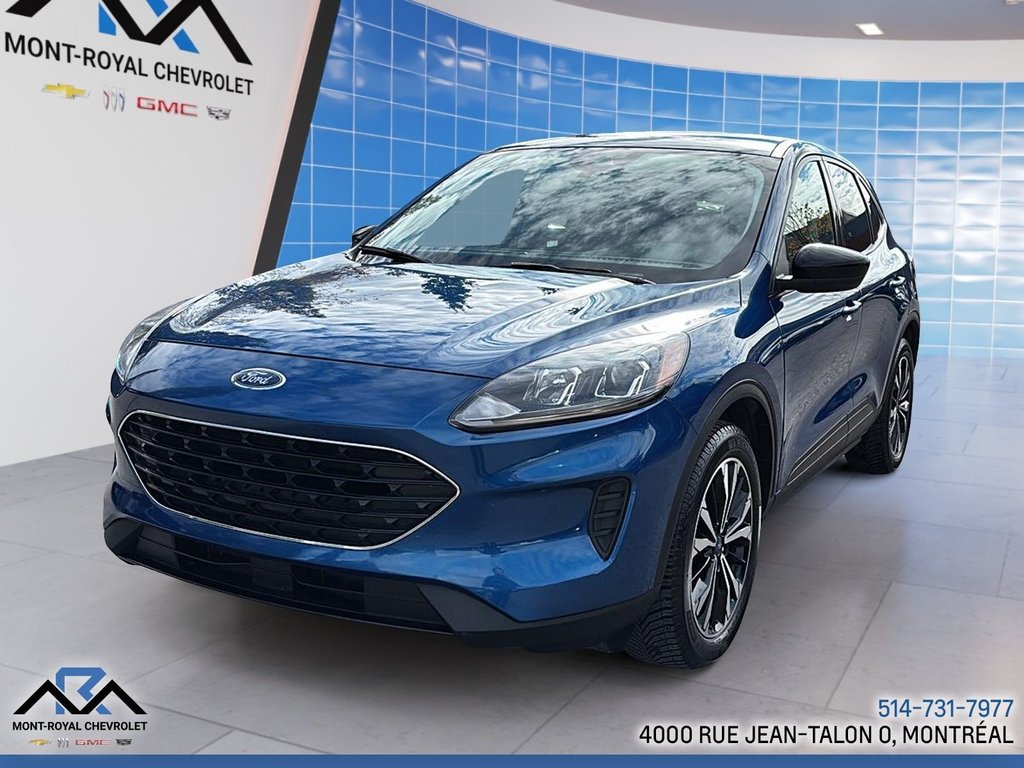Ford Escape SE Hybrid 2022 à Montréal, Québec - 1 - w1024h768px