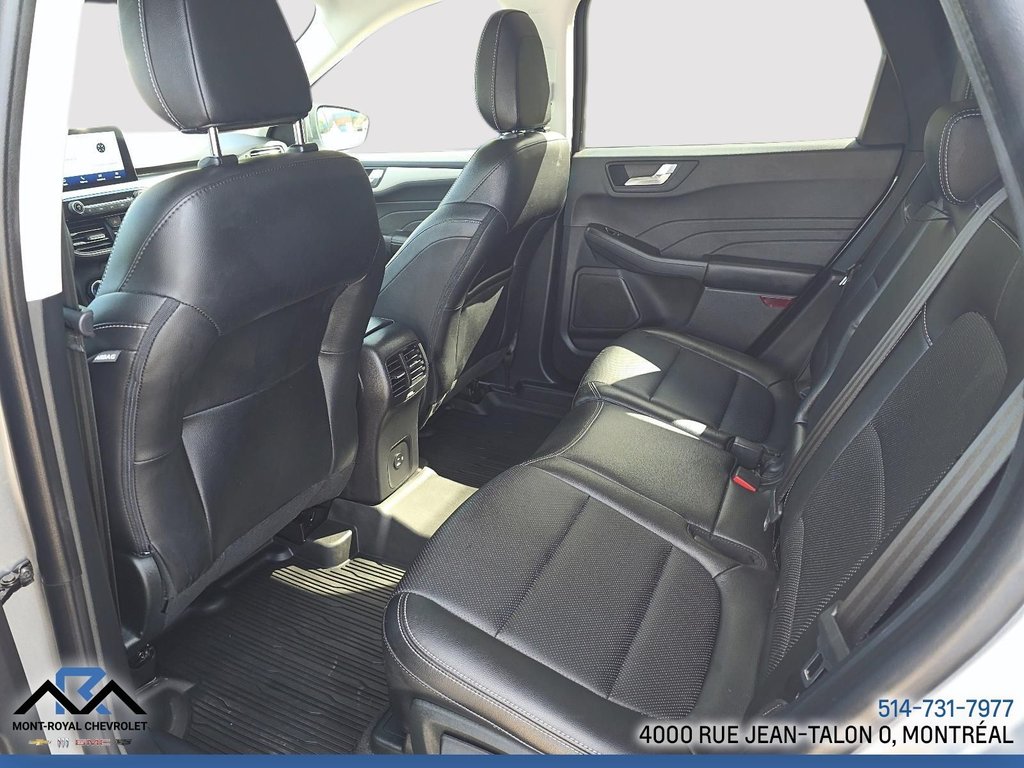 2022 Ford Escape SEL Plug-In Hybrid in Montréal, Quebec - 14 - w1024h768px
