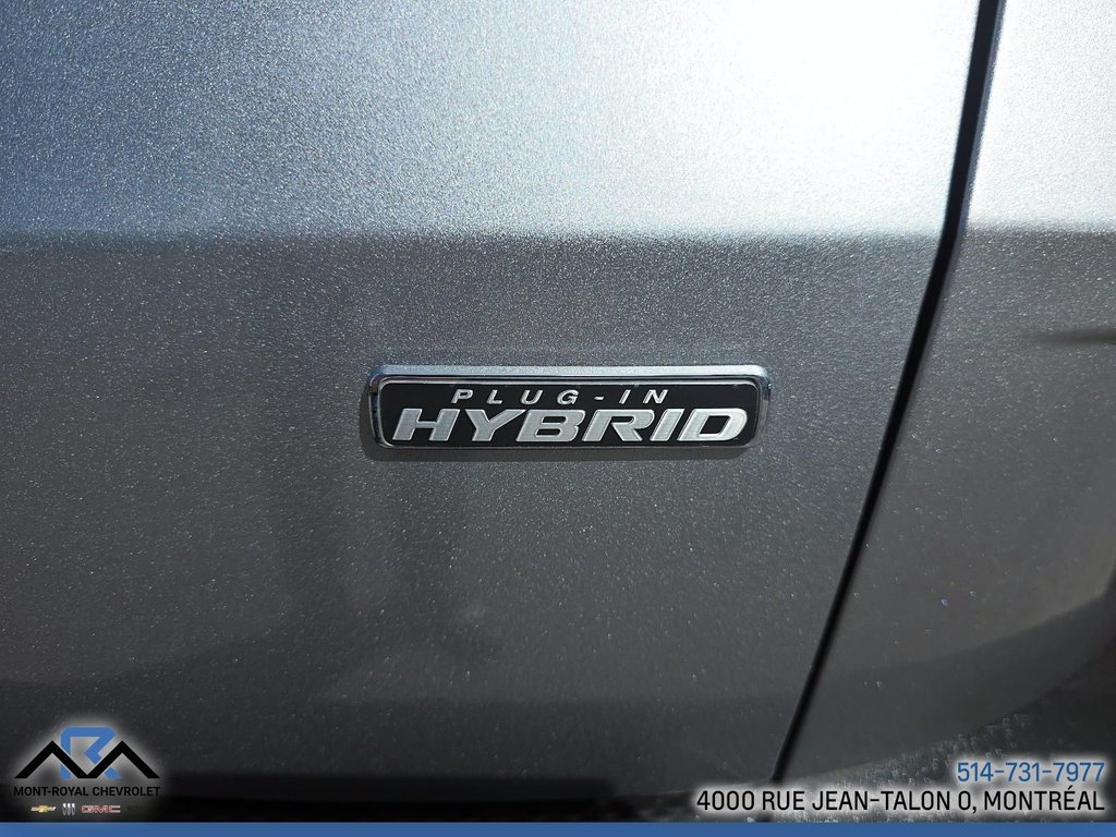 2022 Ford Escape SEL Plug-In Hybrid in Montréal, Quebec - 29 - w1024h768px