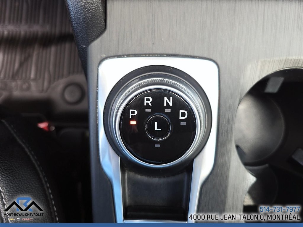 2022 Ford Escape SEL Plug-In Hybrid in Montréal, Quebec - 17 - w1024h768px