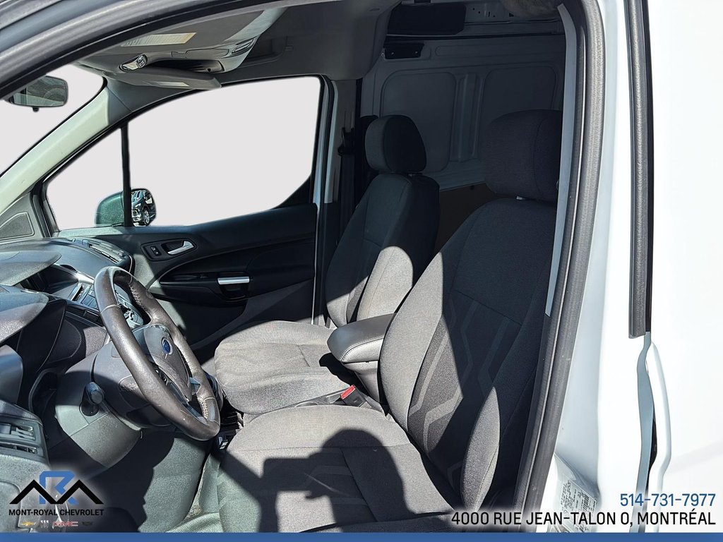 Ford Transit Connect Van  2018 à Montréal, Québec - 13 - w1024h768px