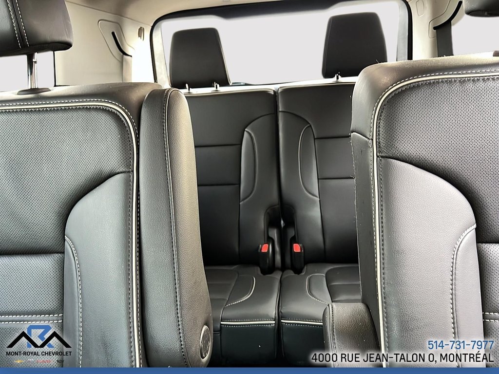 GMC Acadia Denali 2022 à Montréal, Québec - 13 - w1024h768px