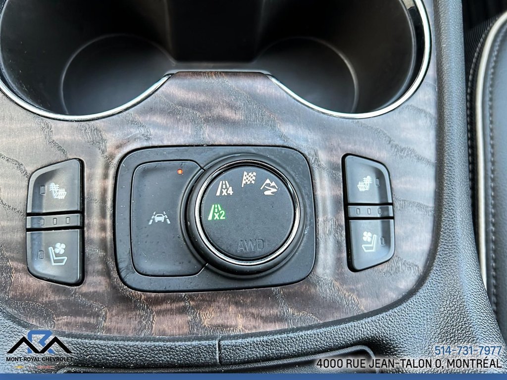 GMC Acadia Denali 2022 à Montréal, Québec - 26 - w1024h768px