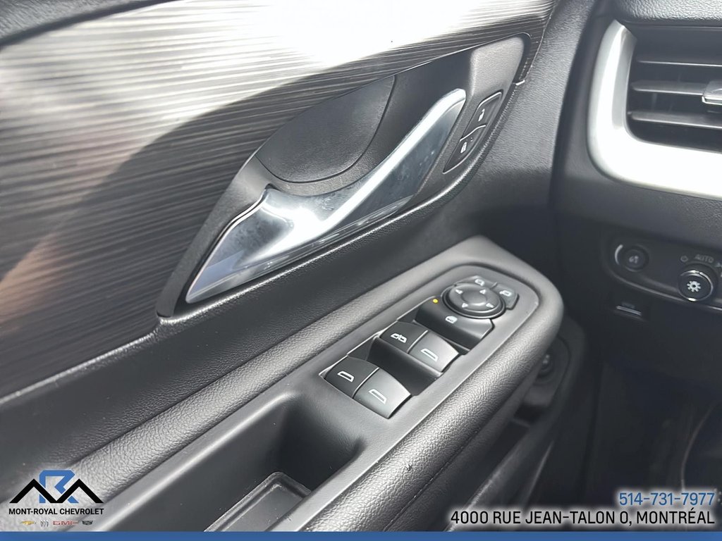 2022 GMC Terrain SLE in Montreal, Quebec - 16 - w1024h768px