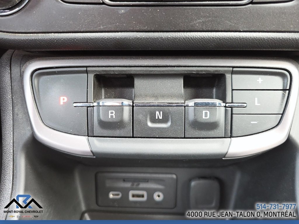 2024 GMC Terrain AT4 in Montréal, Quebec - 17 - w1024h768px