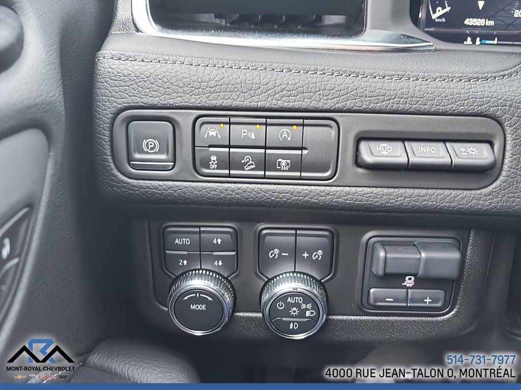 GMC Yukon XL Denali 2024 à Montréal, Québec - 35 - w1024h768px