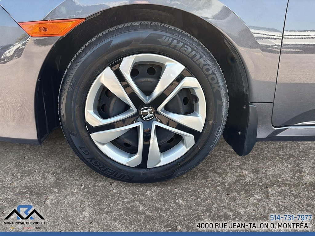 2017 Honda Civic Sedan LX in Montréal, Quebec - 11 - w1024h768px