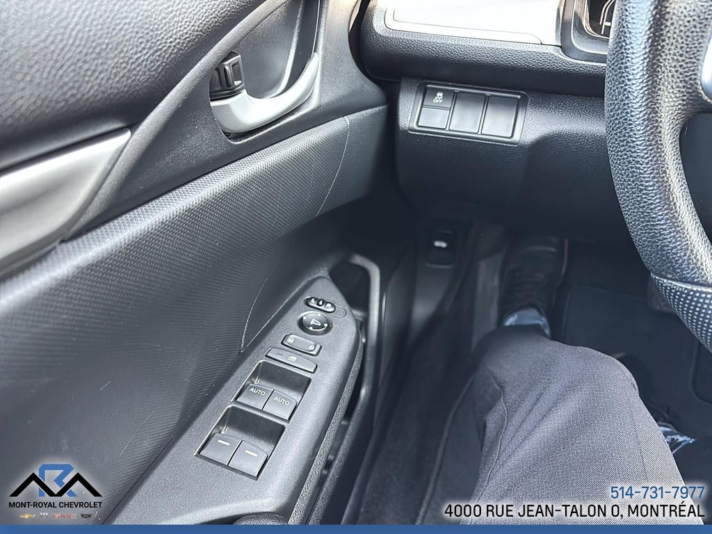 2017 Honda Civic Sedan LX in Montréal, Quebec - 14 - w1024h768px