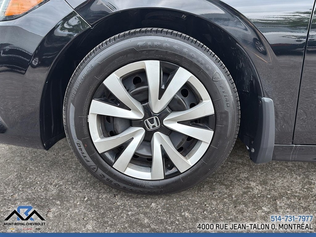 2023 Honda Civic Sedan in Montréal, Quebec - 6 - w1024h768px