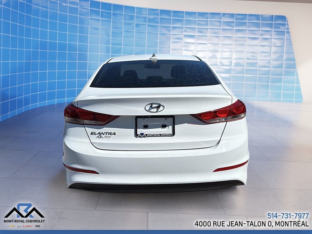 2018 Hyundai Elantra in Montreal, Quebec - 5 - w1024h768px