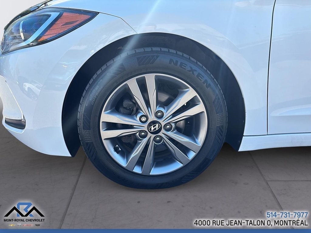 2018 Hyundai Elantra in Montreal, Quebec - 11 - w1024h768px