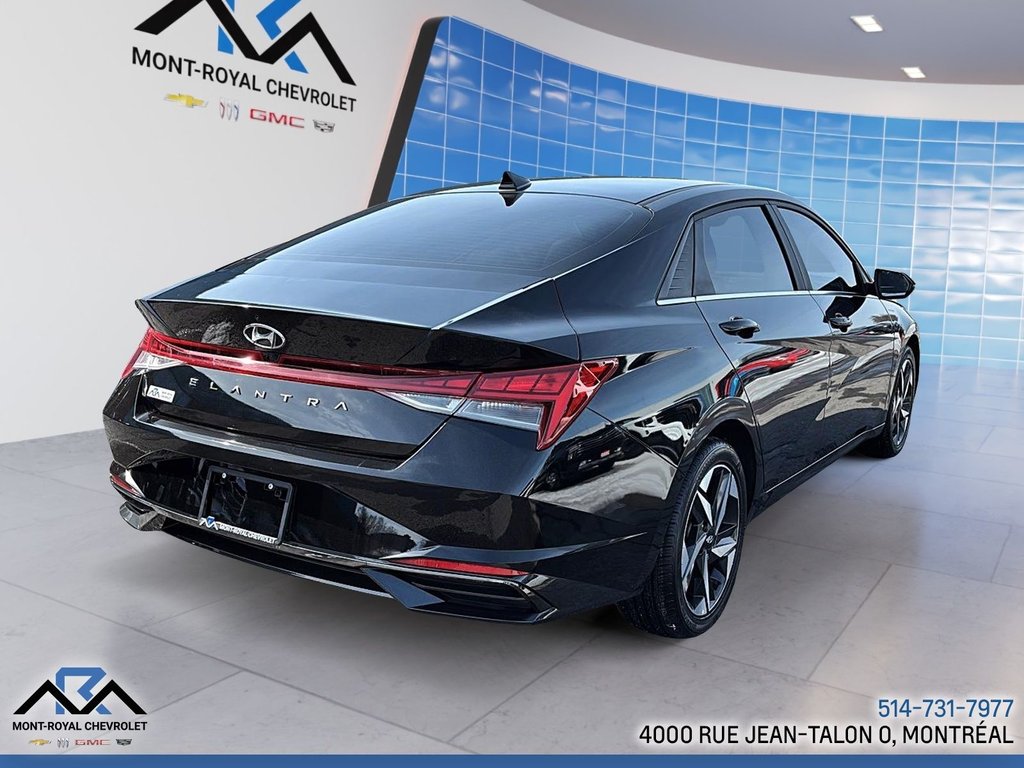 Hyundai Elantra Luxury 2023 à Montréal, Québec - 9 - w1024h768px