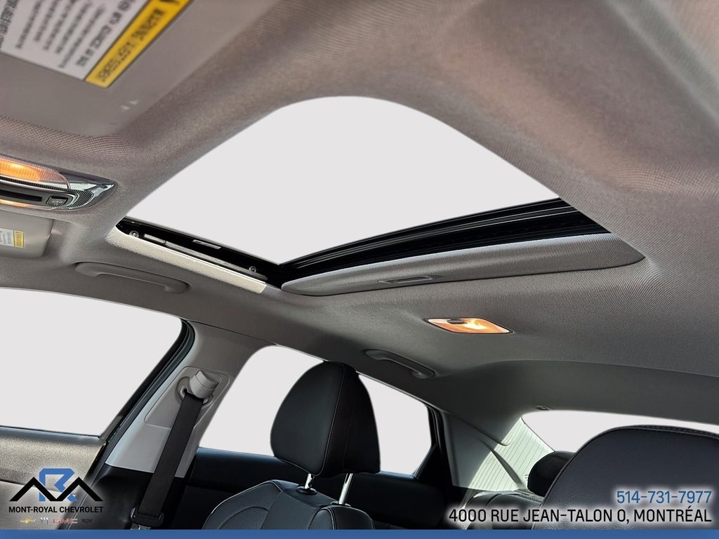 Hyundai Elantra Luxury 2023 à Montréal, Québec - 34 - w1024h768px