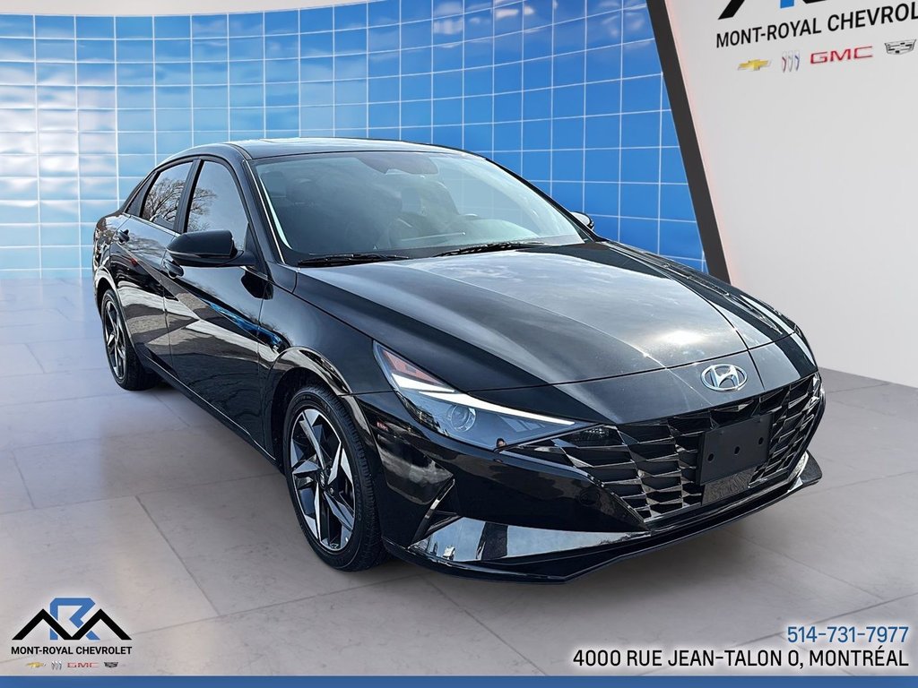 Hyundai Elantra Luxury 2023 à Montréal, Québec - 13 - w1024h768px