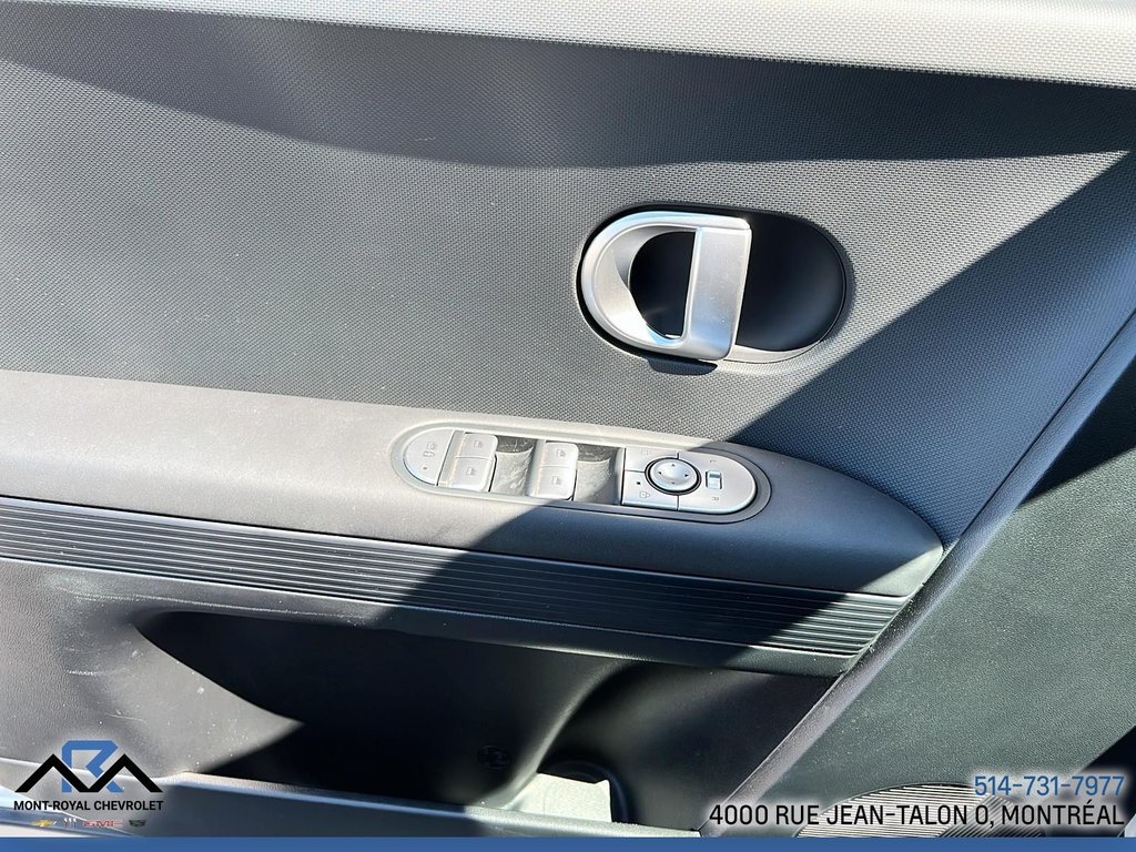 2024 Hyundai IONIQ 5 PREFERRED in Montreal, Quebec - 21 - w1024h768px