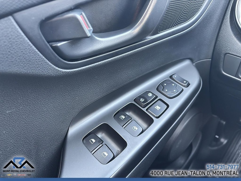 2023 Hyundai Kona Preferred in Montreal, Quebec - 24 - w1024h768px