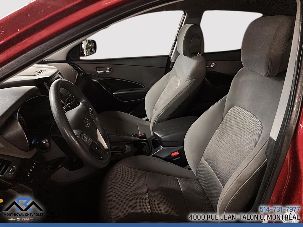 Hyundai Santa Fe Sport  2017 à Montréal, Québec - 10 - w1024h768px