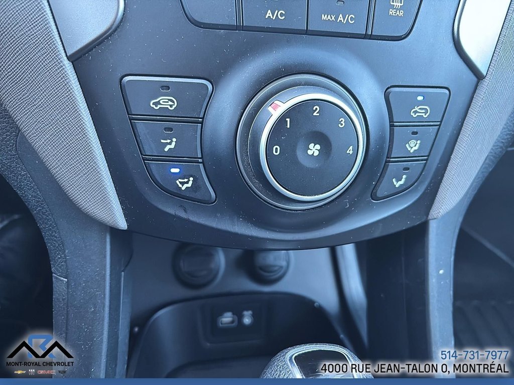 Hyundai Santa Fe Sport  2018 à Montréal, Québec - 26 - w1024h768px