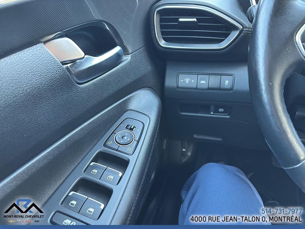 Hyundai Santa Fe Preferred 2023 à Montréal, Québec - 17 - w1024h768px