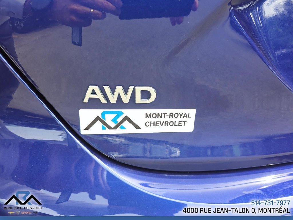 2017 Infiniti QX30 Luxe AWD in Montréal, Quebec - 28 - w1024h768px
