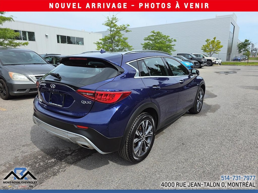Infiniti QX30 Luxe AWD 2017 à Montréal, Québec - 5 - w1024h768px
