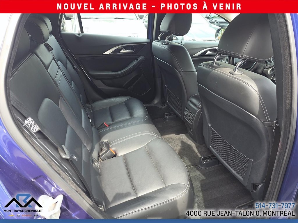 Infiniti QX30 Luxe AWD 2017 à Montréal, Québec - 12 - w1024h768px
