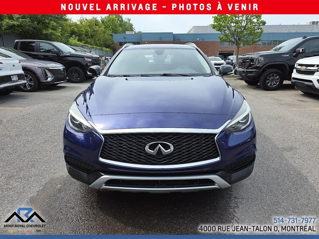 Infiniti QX30 Luxe AWD 2017 à Montréal, Québec - 8 - w1024h768px