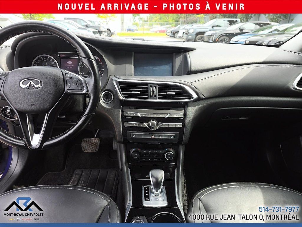 Infiniti QX30 Luxe AWD 2017 à Montréal, Québec - 10 - w1024h768px