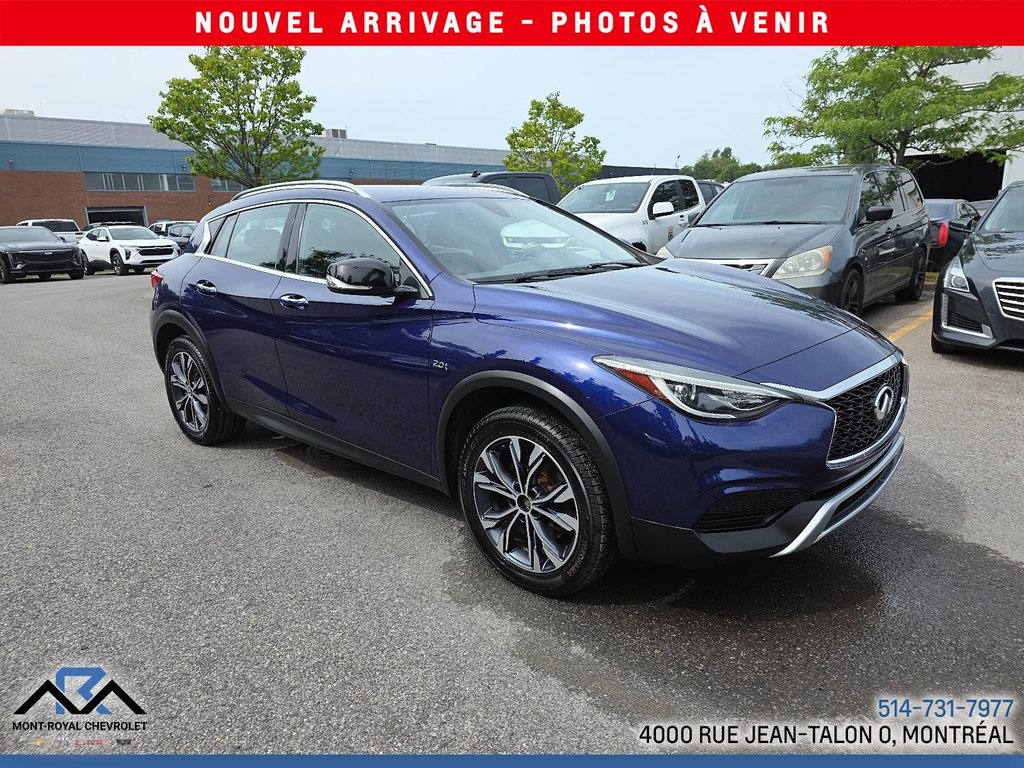 Infiniti QX30 Luxe AWD 2017 à Montréal, Québec - 7 - w1024h768px