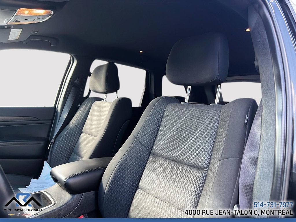 2018 Jeep Grand Cherokee Laredo in Montreal, Quebec - 18 - w1024h768px