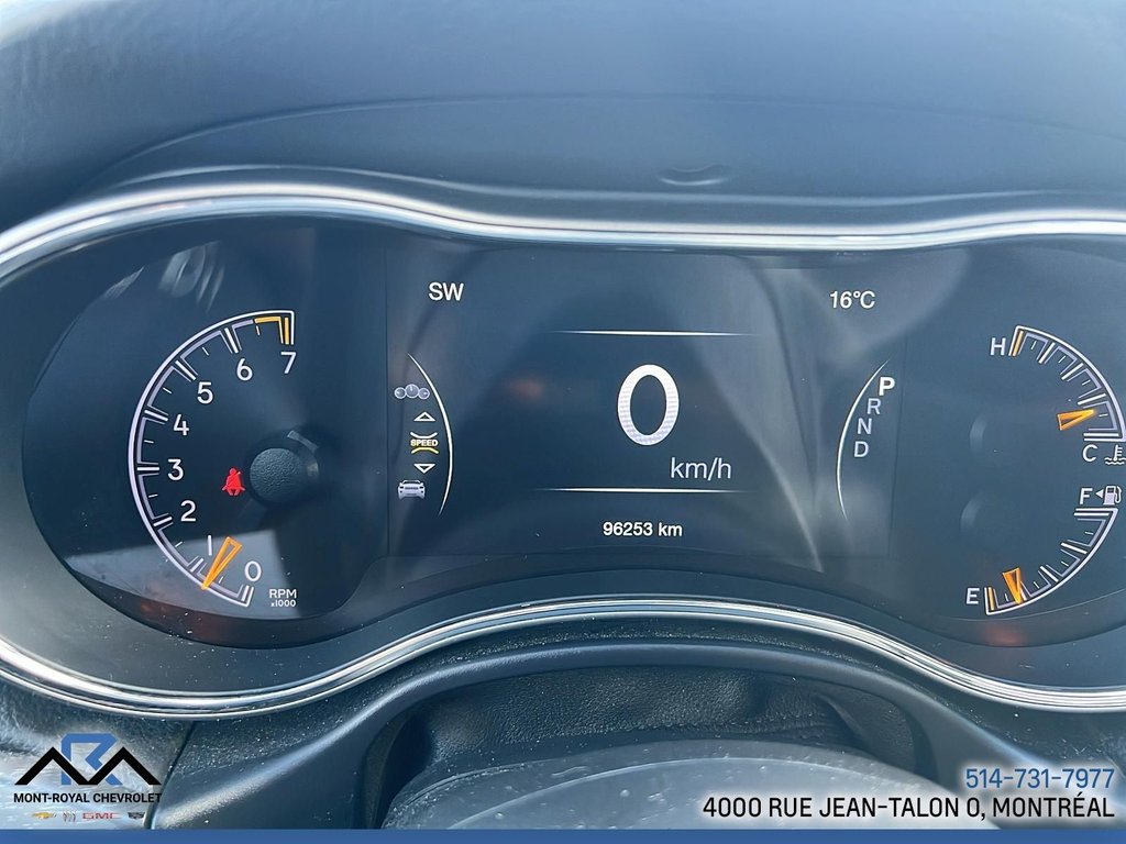 2018 Jeep Grand Cherokee Laredo in Montreal, Quebec - 23 - w1024h768px