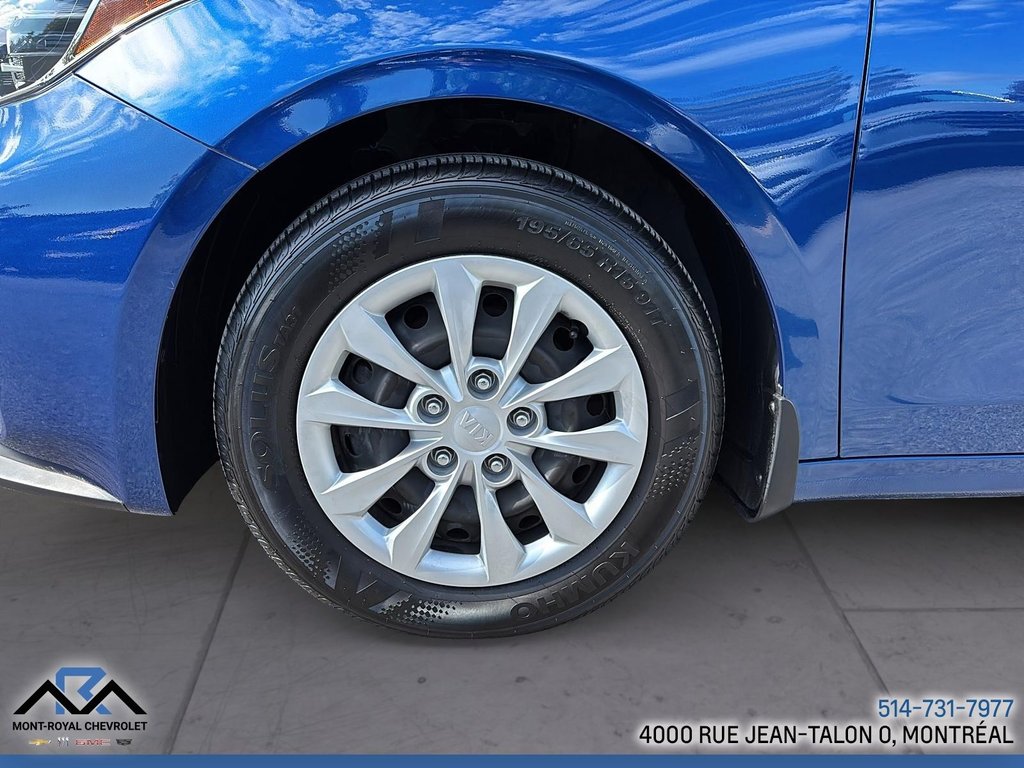 Kia Forte LX 2021 à Montréal, Québec - 13 - w1024h768px