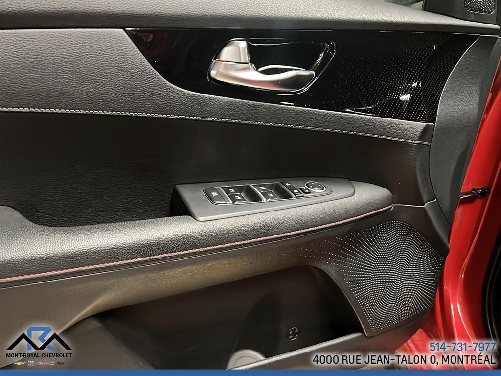 2021 Kia Forte5 in Montréal, Quebec - 19 - w1024h768px