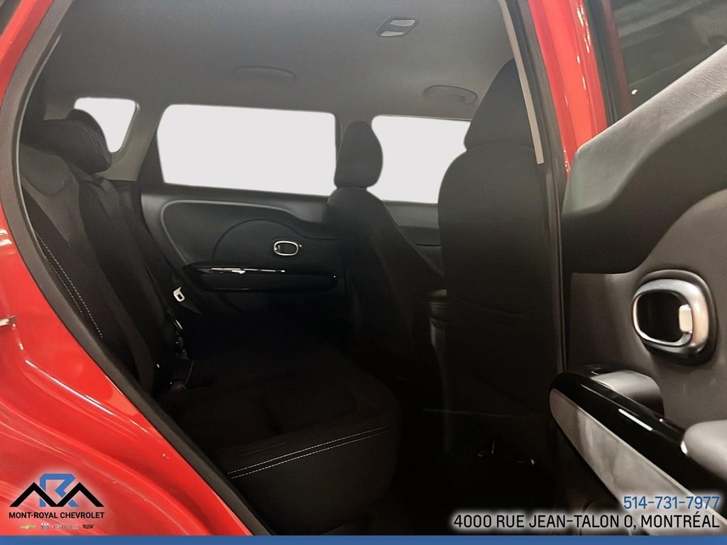 2018 Kia Soul in Montréal, Quebec - 12 - w1024h768px