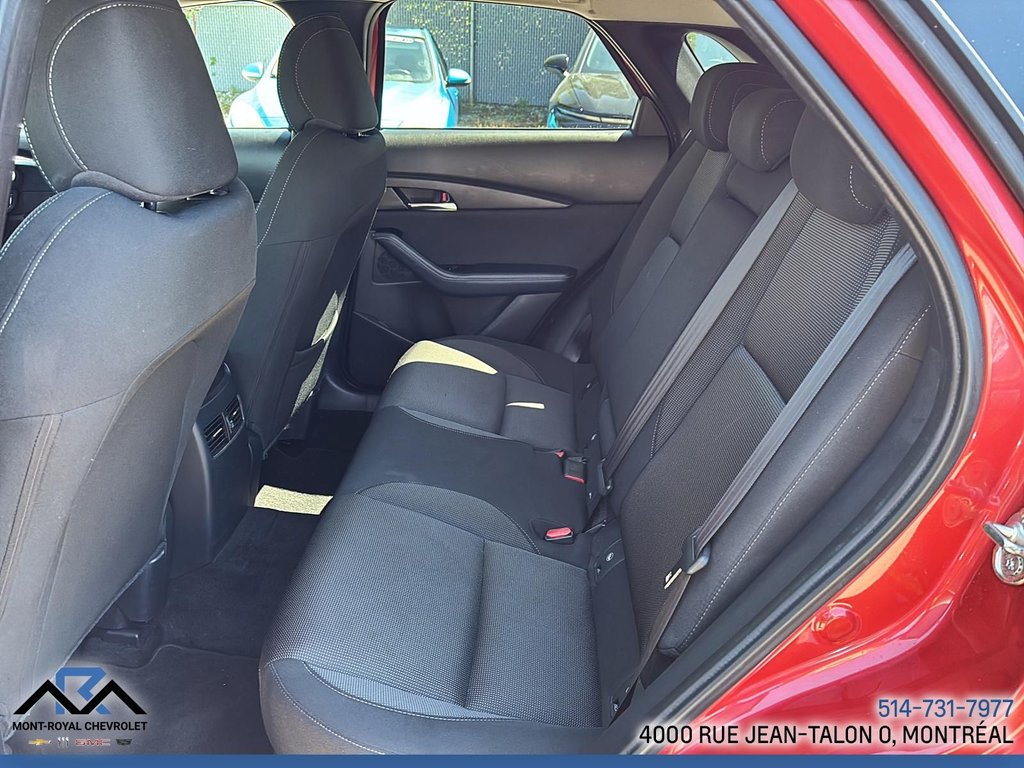 2020 Mazda CX-30 in Montreal, Quebec - 14 - w1024h768px