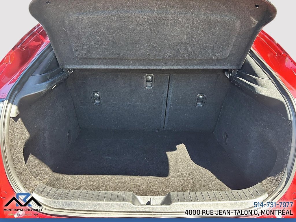 2020 Mazda CX-30 in Montreal, Quebec - 11 - w1024h768px