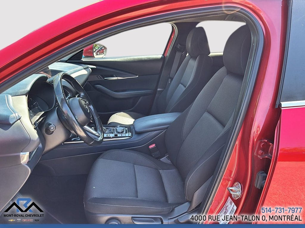 2020 Mazda CX-30 in Montreal, Quebec - 15 - w1024h768px