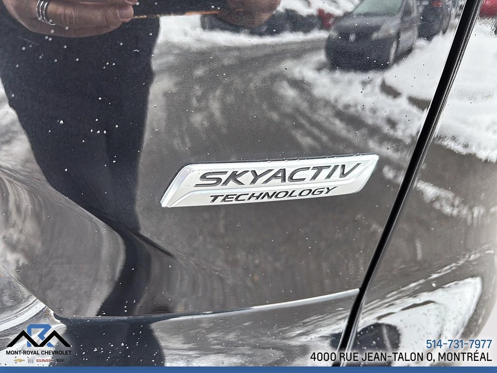 2019 Mazda CX-9 Signature in Montreal, Quebec - 35 - w1024h768px