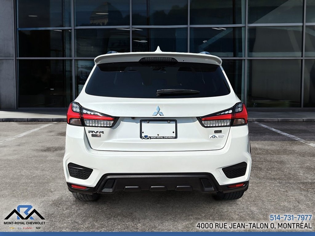 2020 Mitsubishi RVR SE in Montréal, Quebec - 5 - w1024h768px