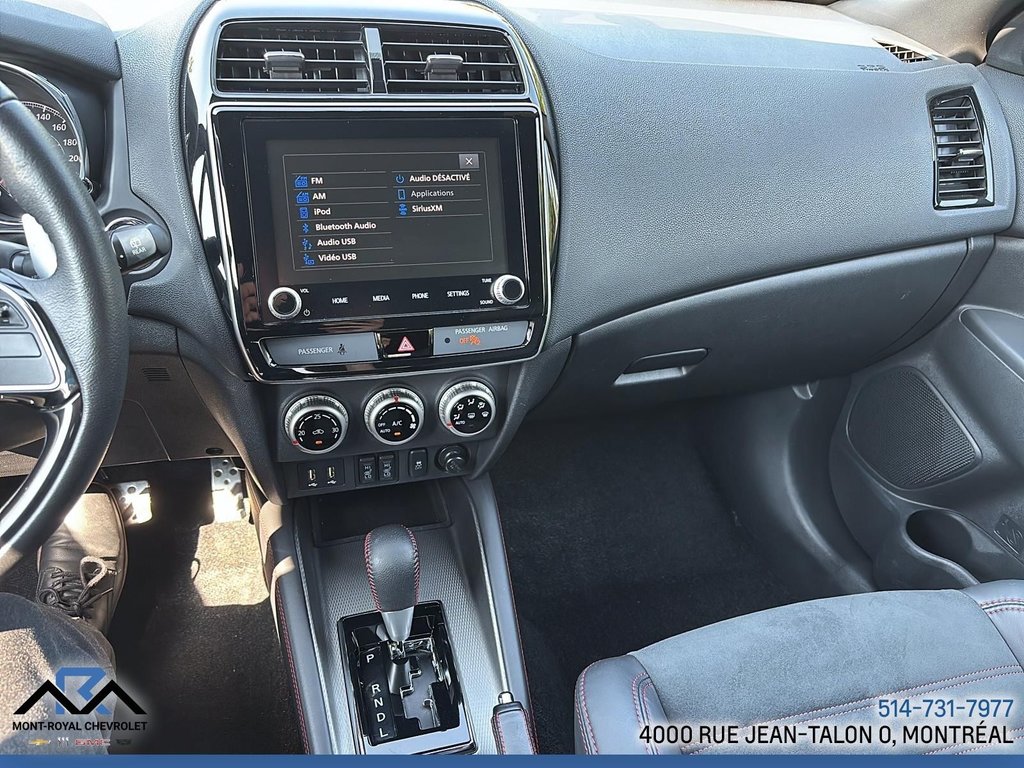 2020 Mitsubishi RVR SE in Montréal, Quebec - 15 - w1024h768px
