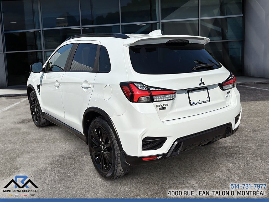 2020 Mitsubishi RVR SE in Montréal, Quebec - 7 - w1024h768px