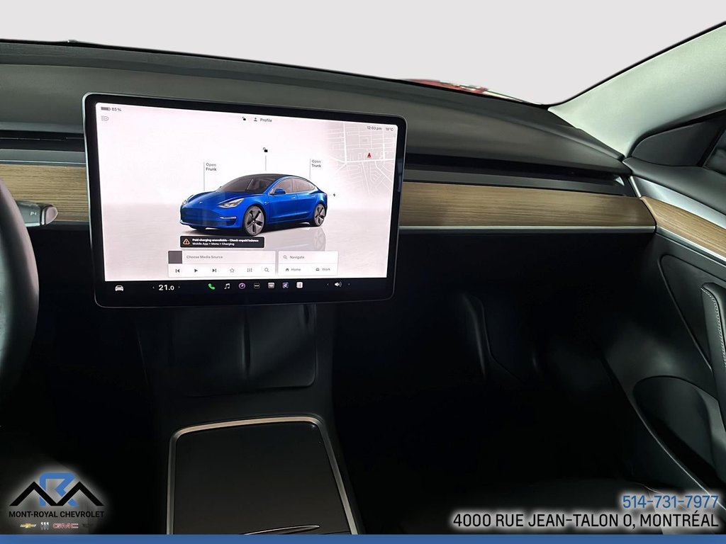 2022 Tesla Model 3 Standard range in Montréal, Quebec - 21 - w1024h768px