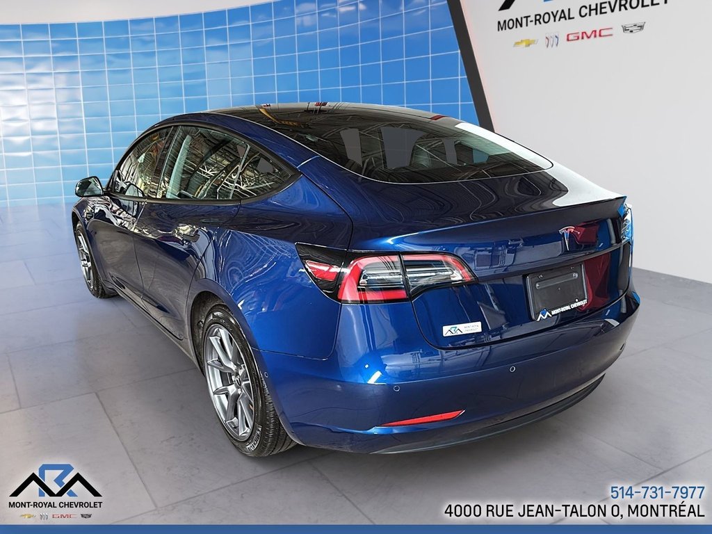 2022 Tesla Model 3 Standard range in Montréal, Quebec - 5 - w1024h768px