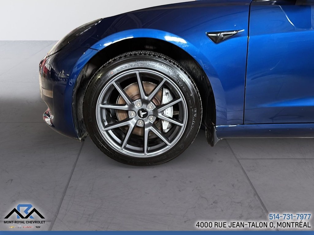 2022 Tesla Model 3 Standard range in Montréal, Quebec - 24 - w1024h768px