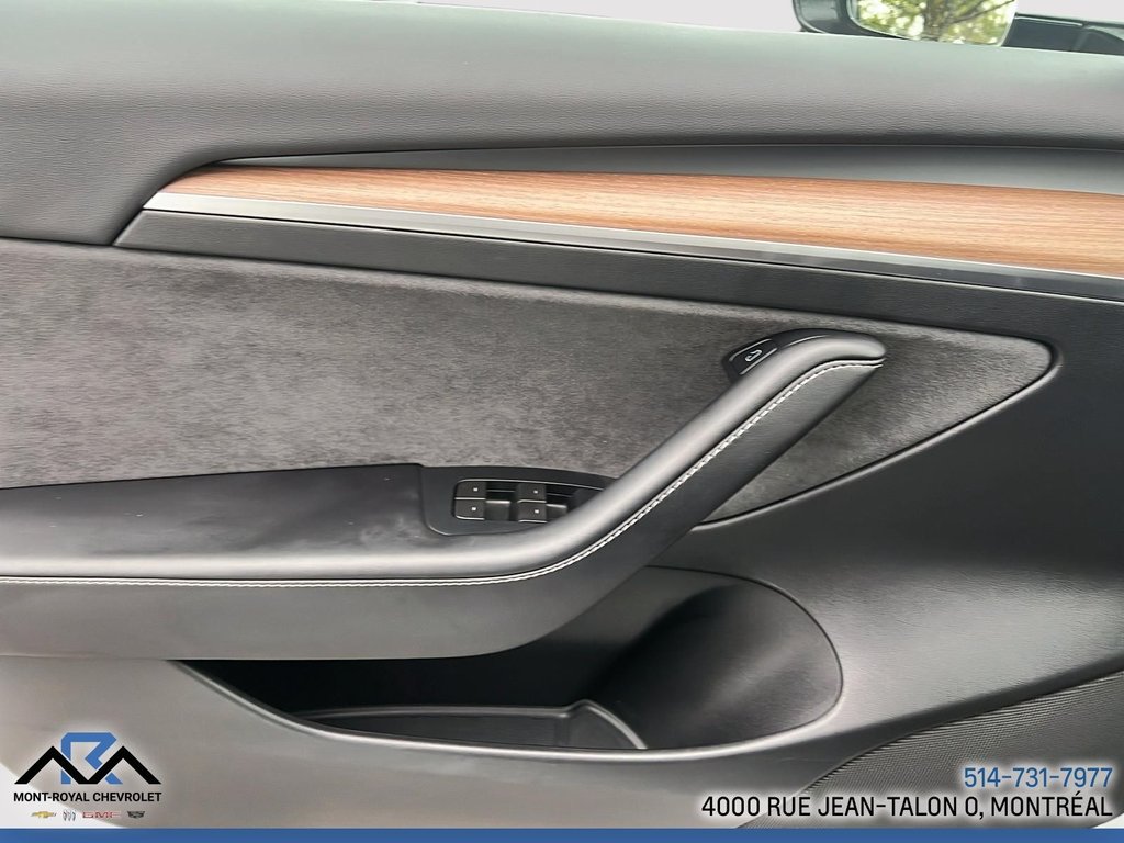 2023 Tesla Model 3 in Montreal, Quebec - 20 - w1024h768px