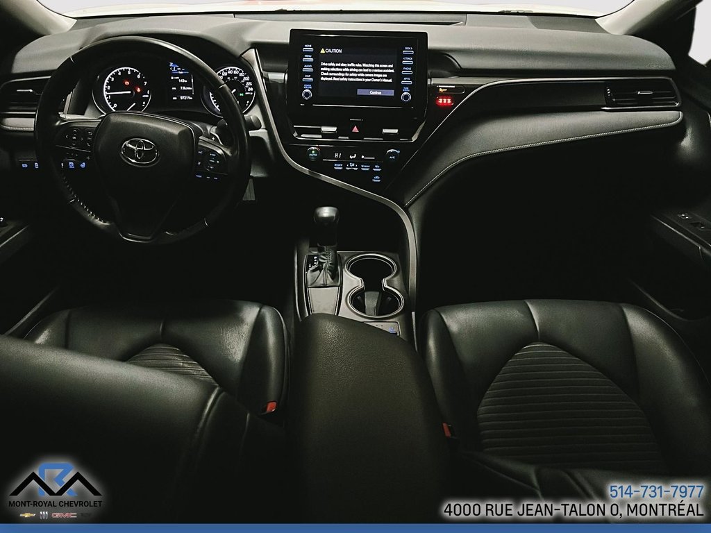 2022 Toyota Camry SE in Montreal, Quebec - 15 - w1024h768px