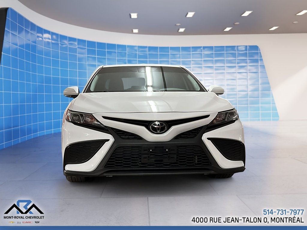 2022 Toyota Camry SE in Montreal, Quebec - 9 - w1024h768px
