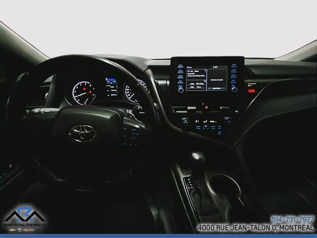 2022 Toyota Camry SE in Montreal, Quebec - 18 - w1024h768px