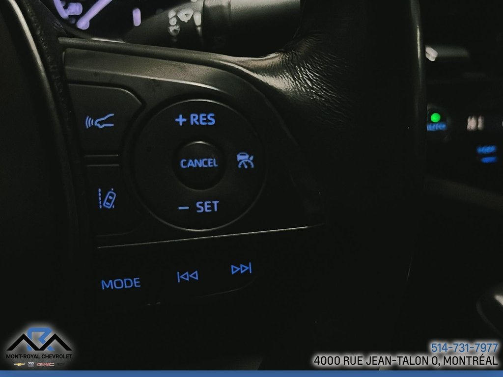 2022 Toyota Camry SE in Montreal, Quebec - 28 - w1024h768px