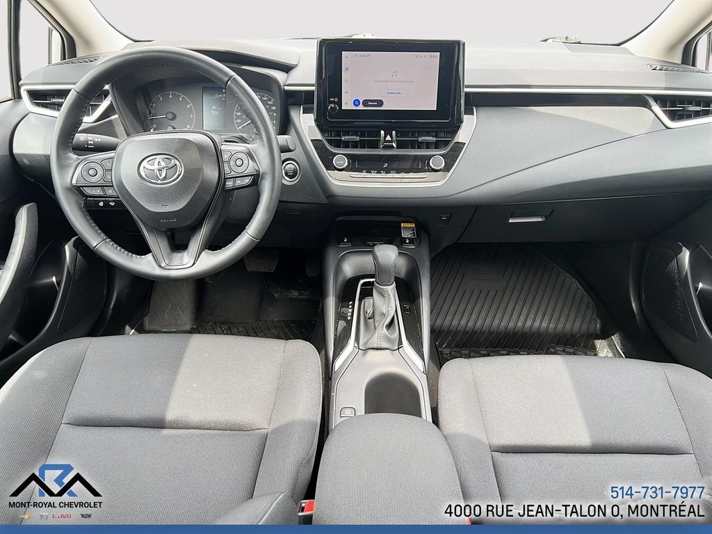 2025 Toyota Corolla LE in Montreal, Quebec - 13 - w1024h768px
